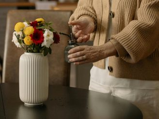 How to Create the Living Room Ambiance